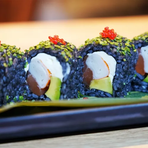 HY SUSHI Marrakech - BLACK ROLLS Black Saumon